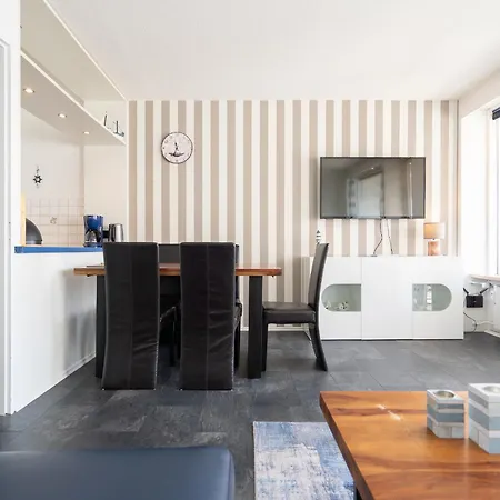 App 299 - Strandlage * Sierksdorf